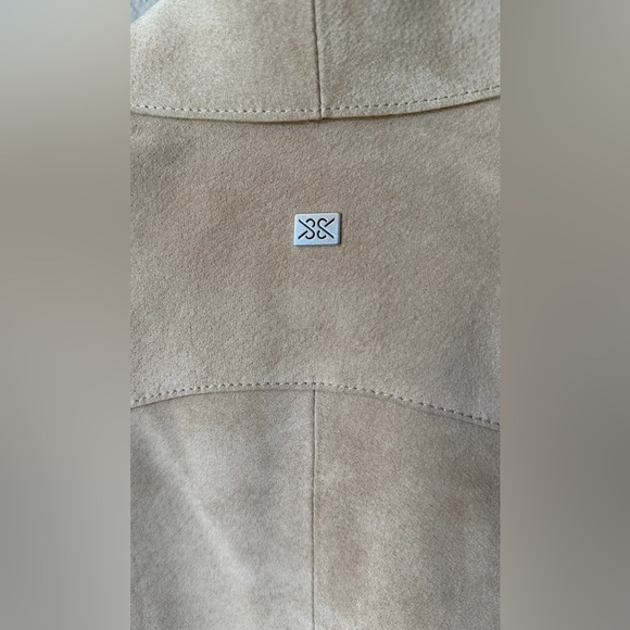 Soia & Kyo Tan Women's Blazer - Picture 8 of 15